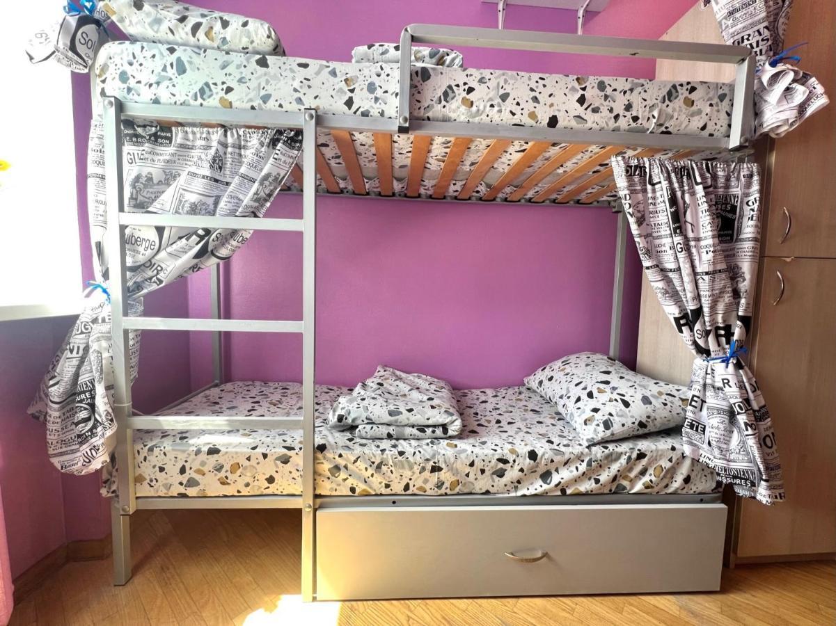 Pechersky Hostel Киев Екстериор снимка