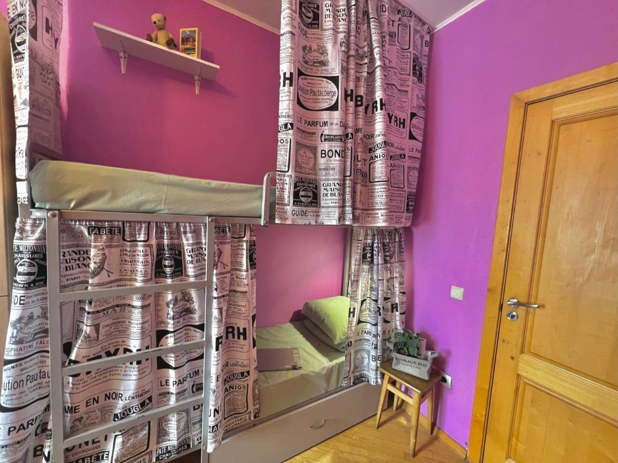 Pechersky Hostel Киев Екстериор снимка
